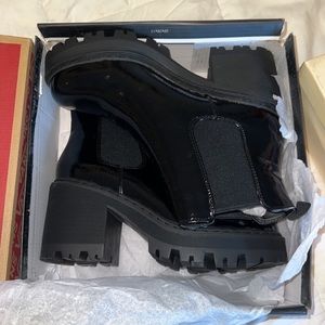 Misguided new chunky black patent Chelsea boots Sz 9